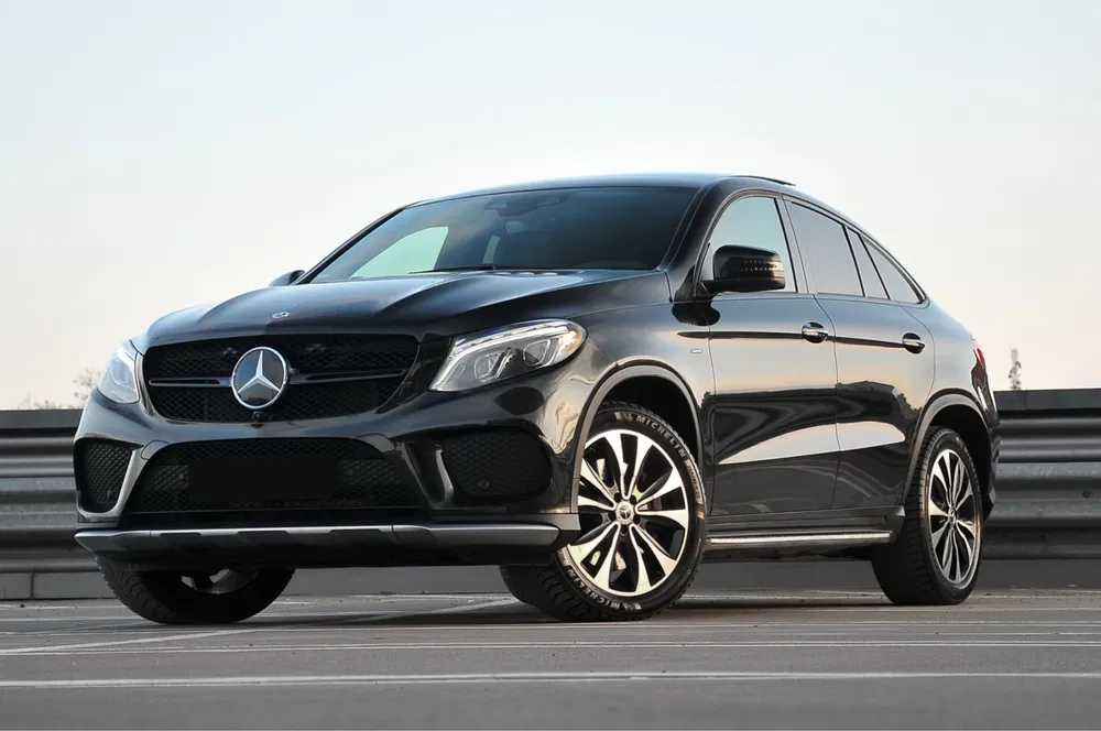 Business Class SUV